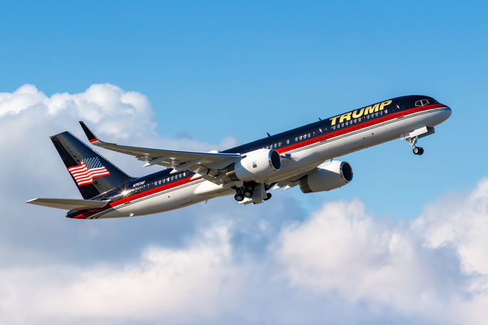 Boeing 757 of Donald Trump departing from Palm Beach airport. Boeing 757 of Donald Trump departing from Palm Beach airport.