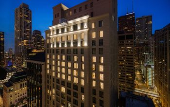 Riu Plaza Chicago Hotel