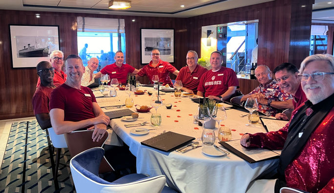 Red dinner Red dinner